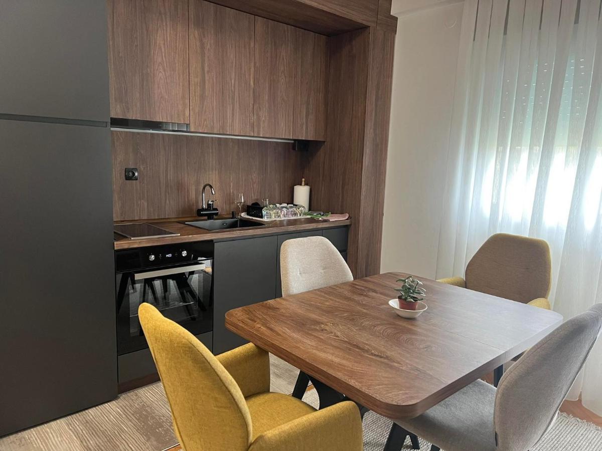 Kuman Apartments Куманово Экстерьер фото